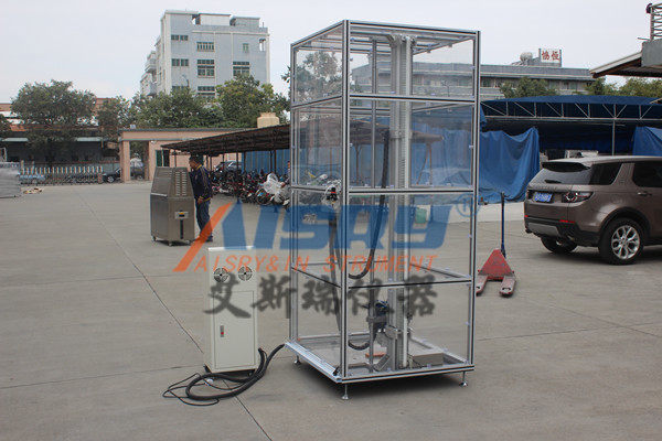 一款可加速度的定向跌落試驗(yàn)機(jī)